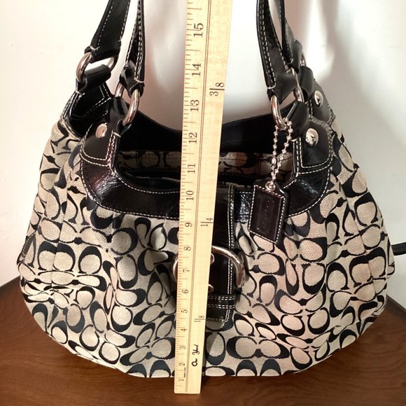 Coach Lynn Hobo Shoulder Signature Purse Bag - Picture 7 of 17